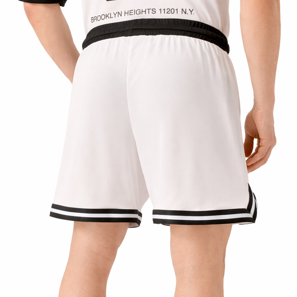 Comme Des Fuckdown White Shorts, With A Printed Logo And — view 2