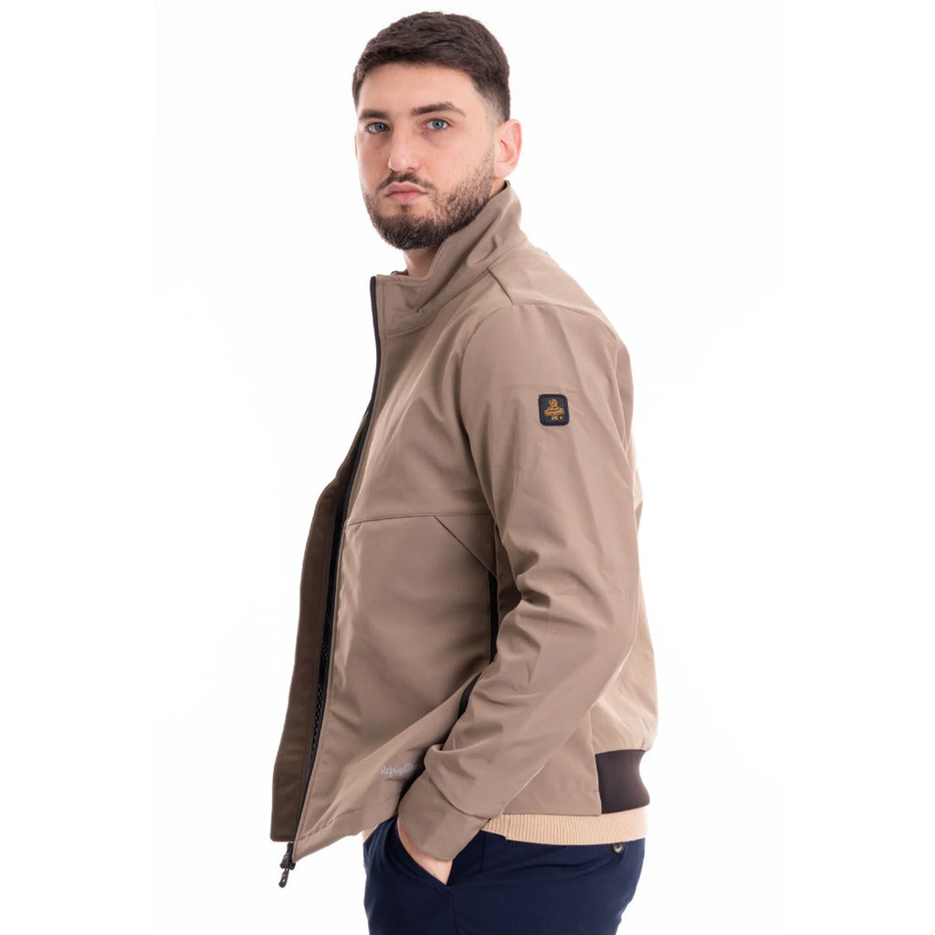 Refrigiwear Fabric, The Slightly Stretch Composition And The Beige — view 3