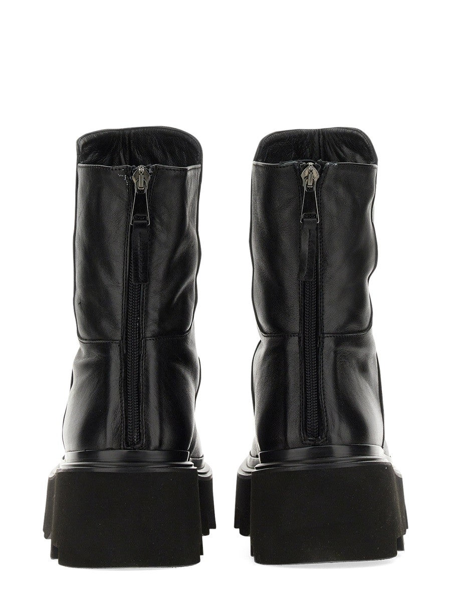ELENA IACHI LEATHER BOOT