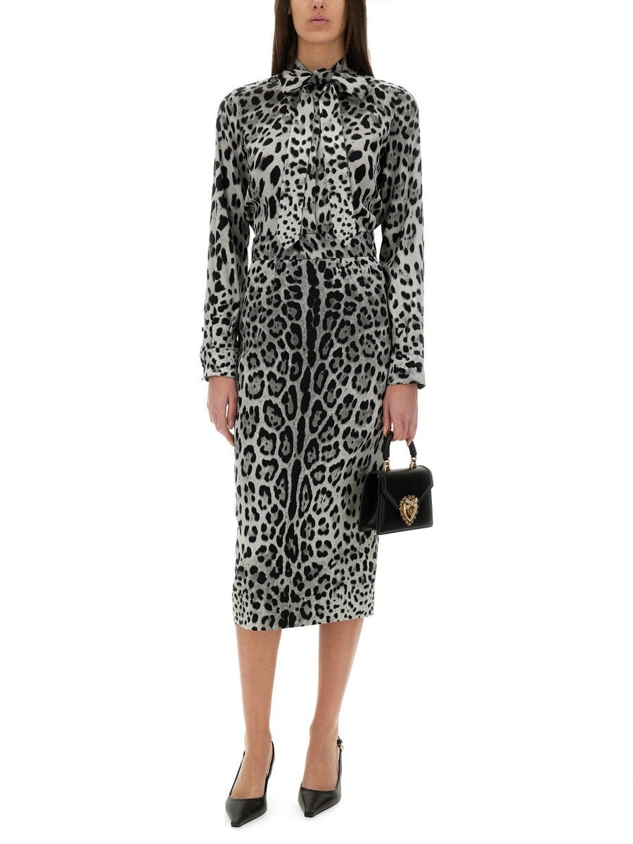 Dolce & Gabbana LEOPARD PRINT CHARMEUSE LONGUETTE SKIRT