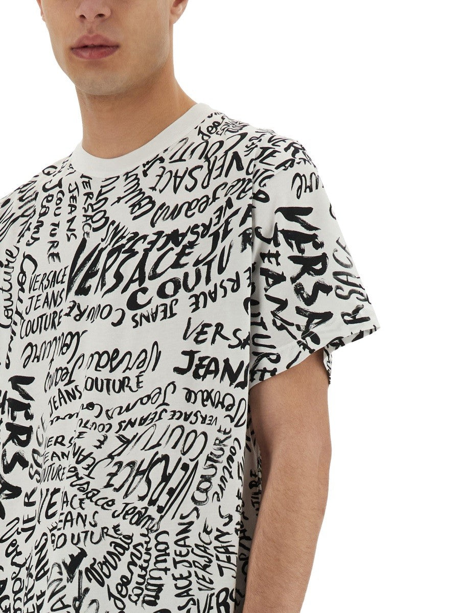 Versace Jeans Couture LOGOMANIA PRINT T-SHIRT
