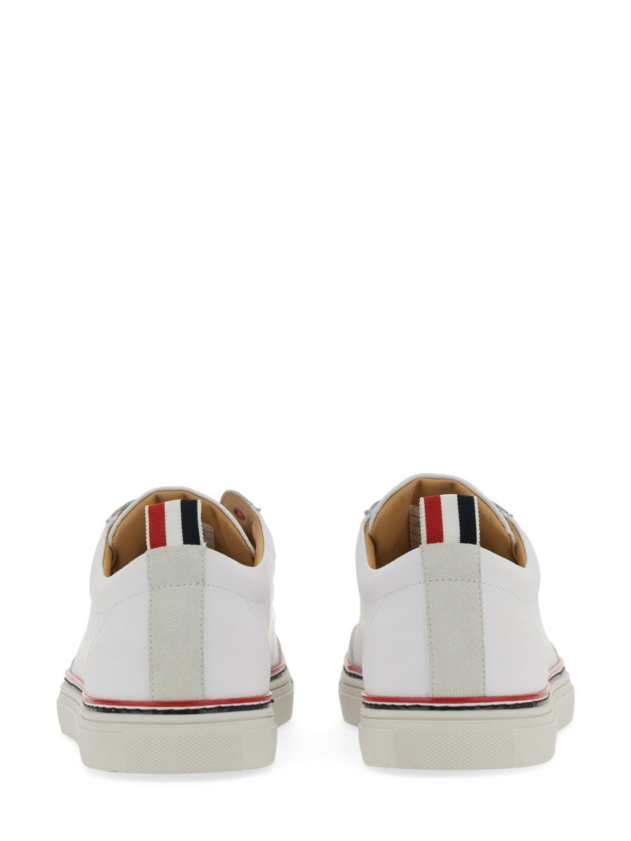 THOM BROWNE LOW-TOP LEATHER SNEAKER