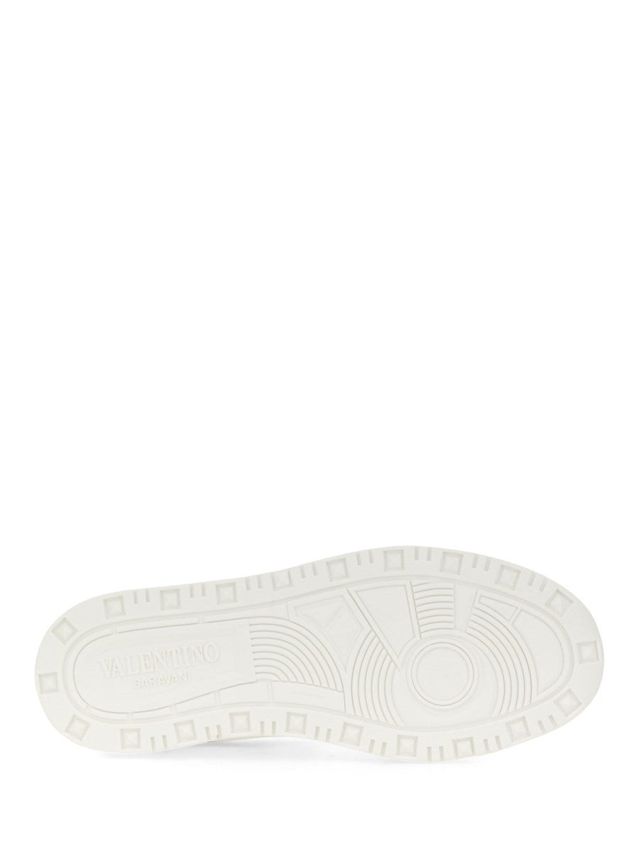 Valentino Garavani LOW TOP SNEAKER "FREEDOTS"