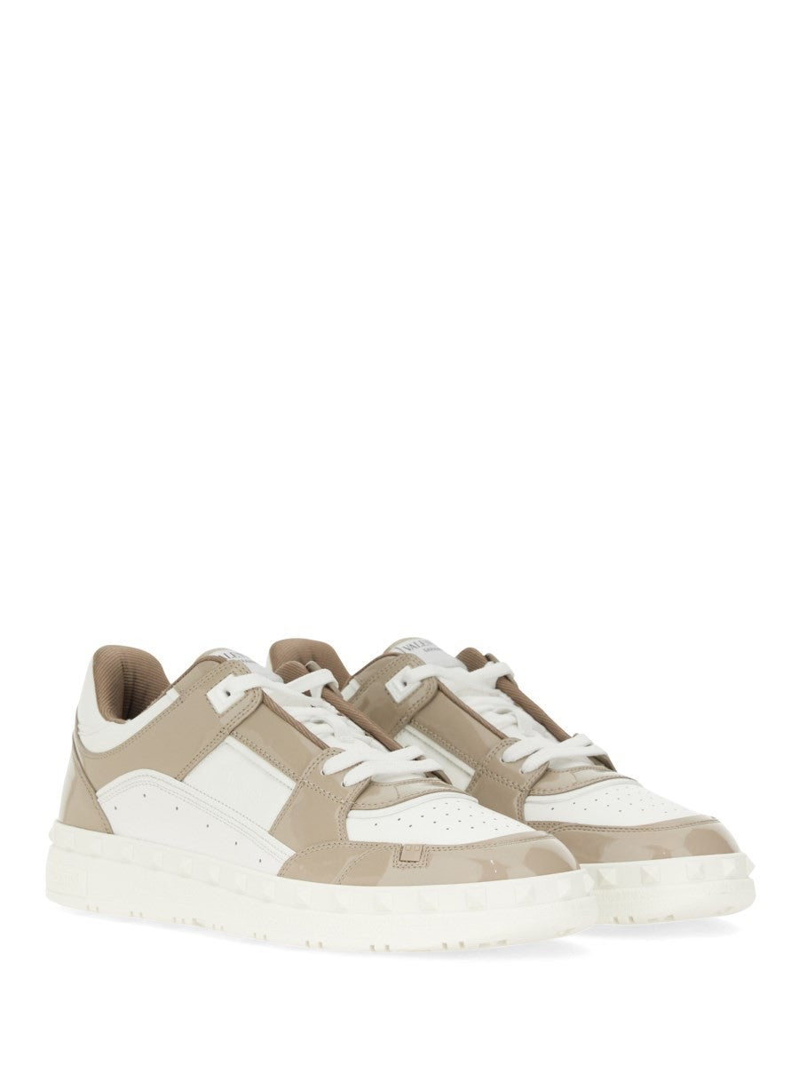 Valentino Garavani LOW TOP SNEAKER "FREEDOTS"