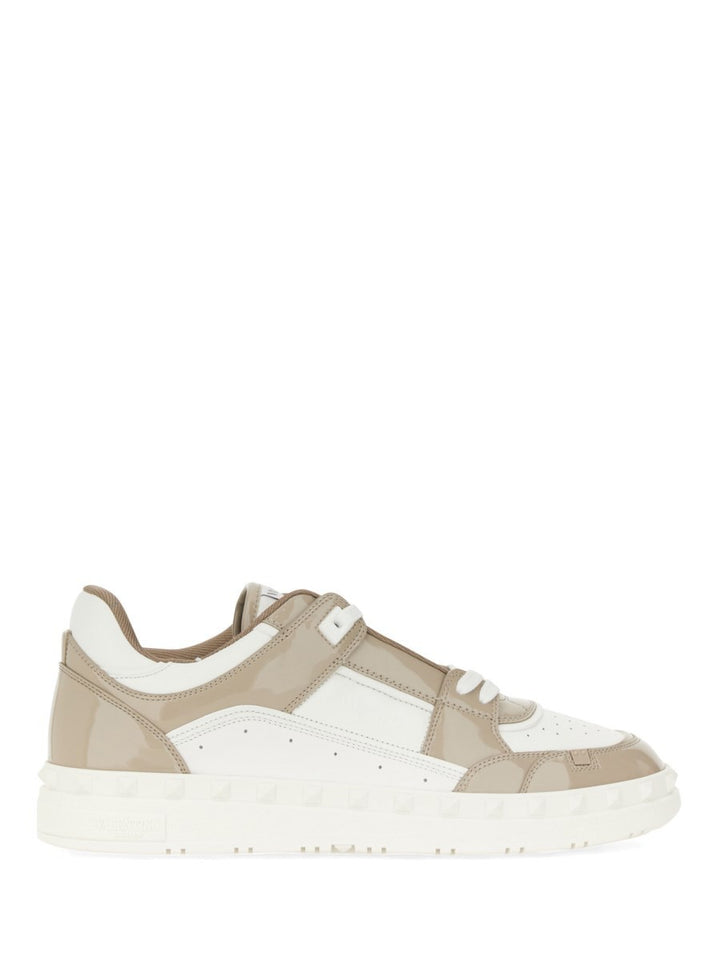 Valentino Garavani LOW TOP SNEAKER "FREEDOTS"