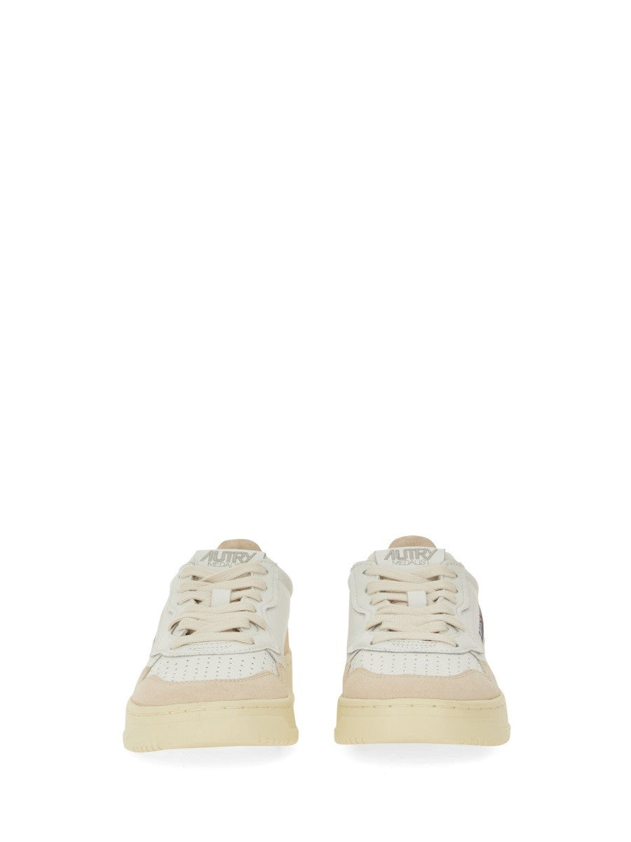 Autry MEDALIST LOW SNEAKER