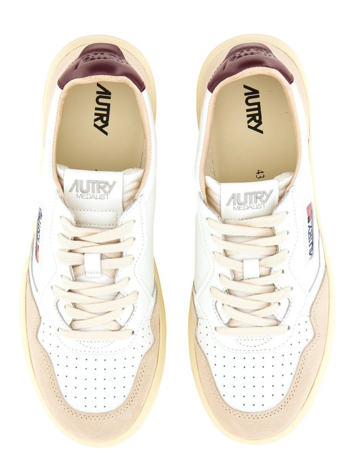 Autry "MEDALIST LOW" SNEAKER