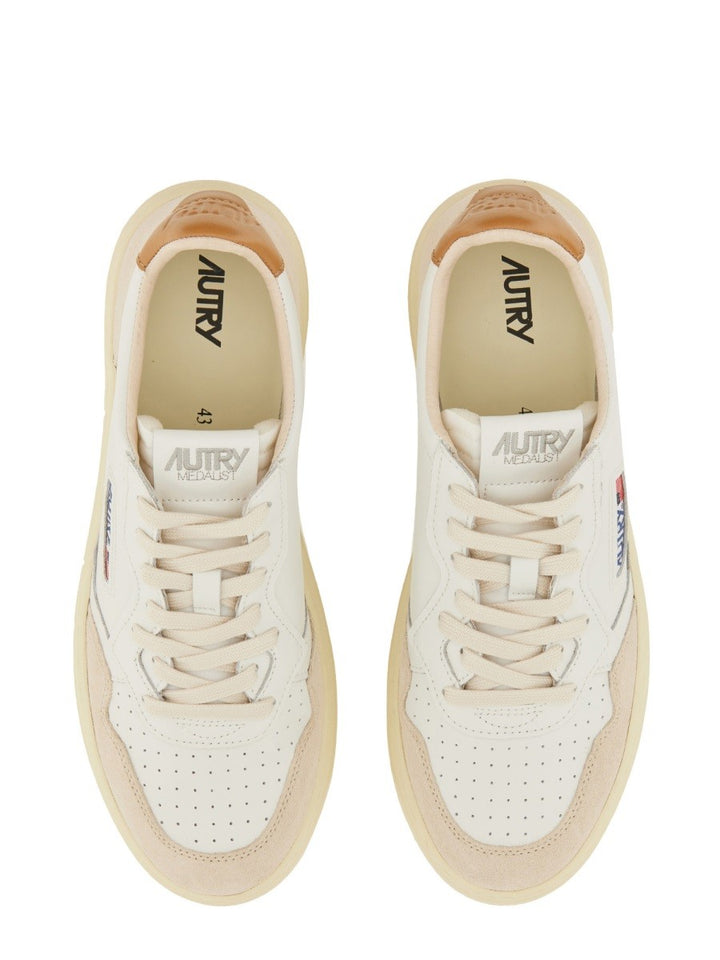 Autry MEDALIST LOW SNEAKER