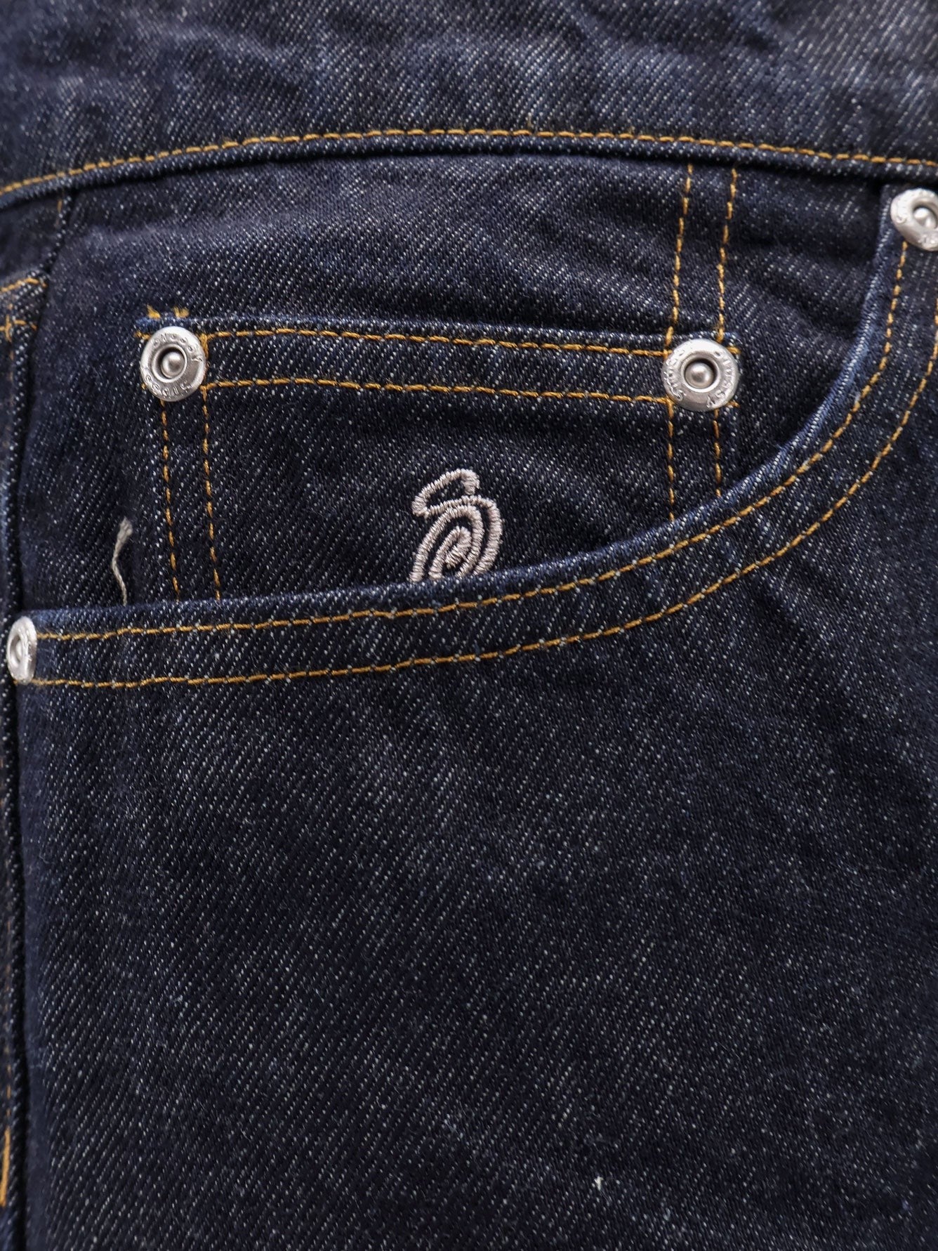 STUSSY New Classic Regular Fit jeans