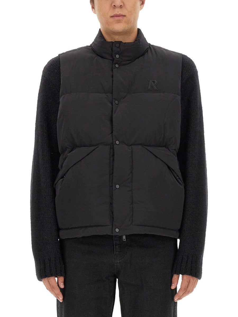 Represent NYLON VEST.