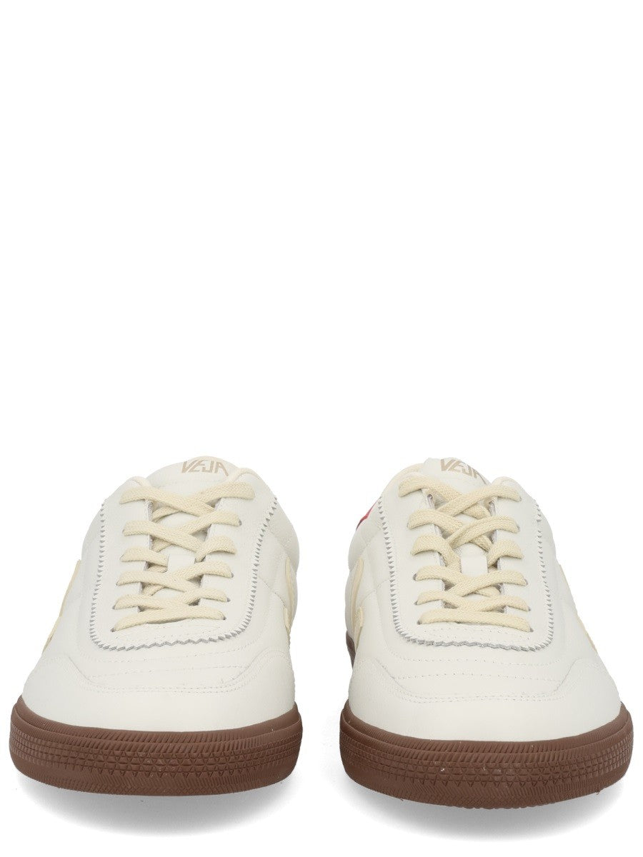 Veja "PANENKA" SNEAKER