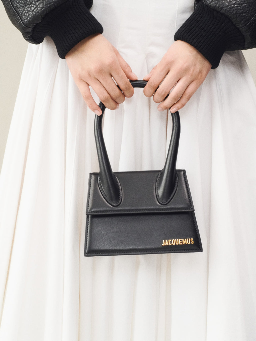Jacquemus Woman Black Handbags