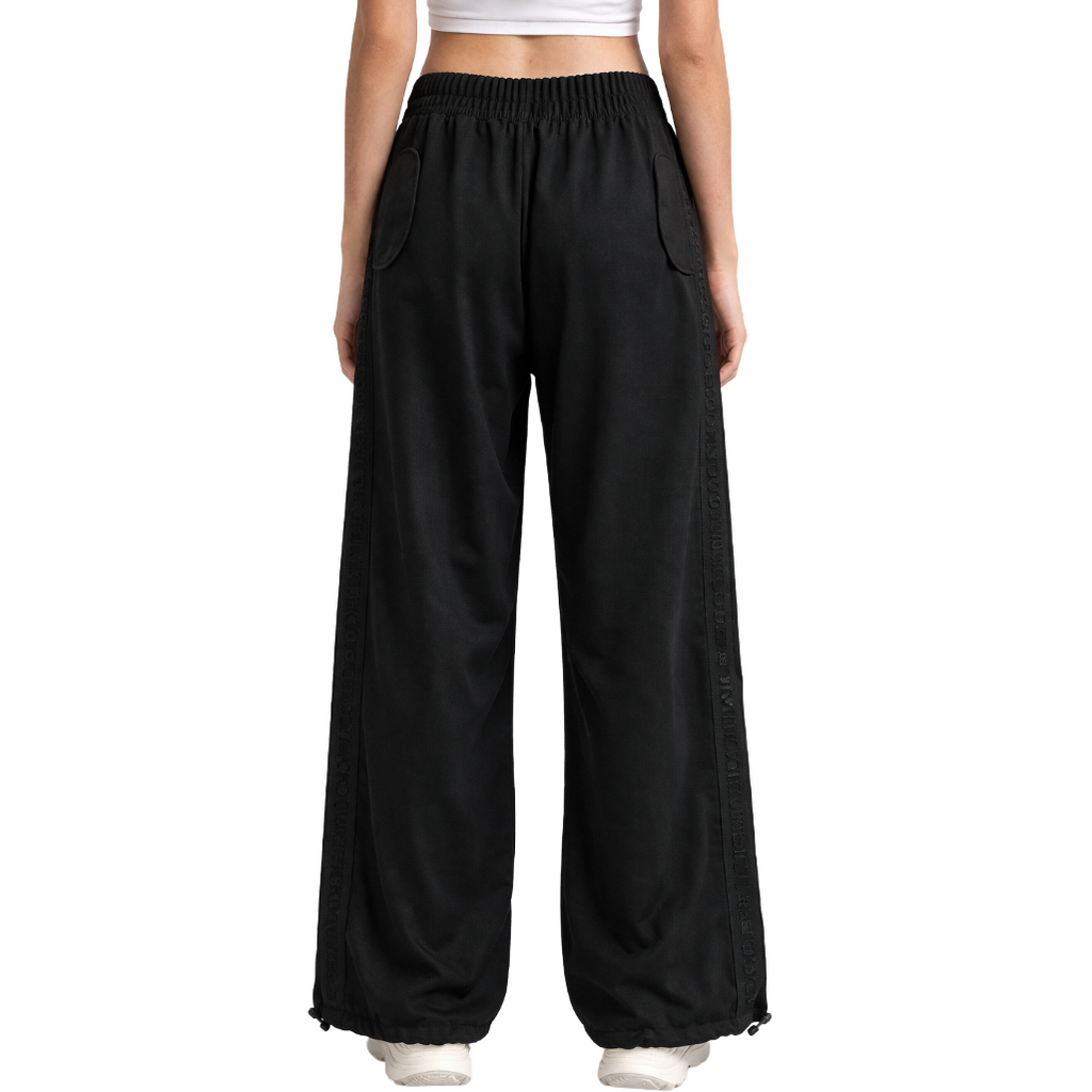 pantaloni neri