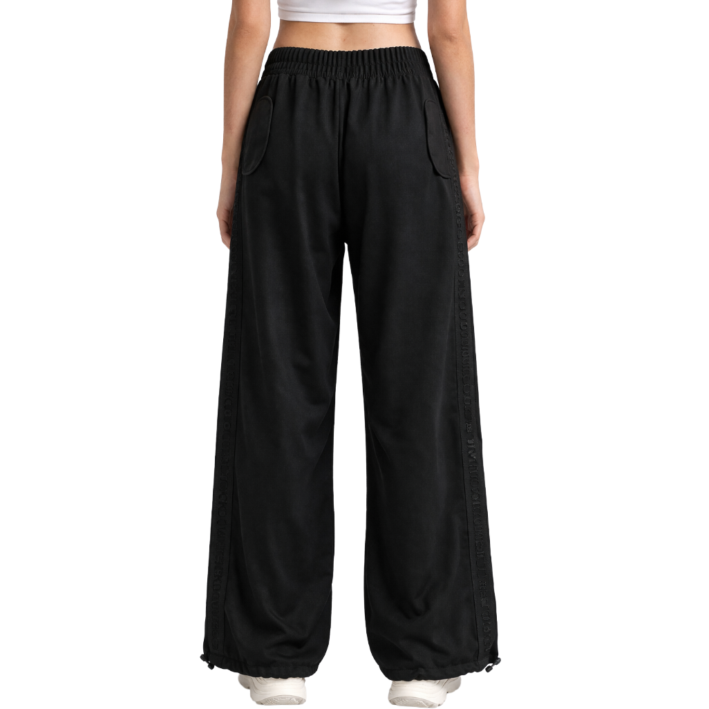 pantaloni neri