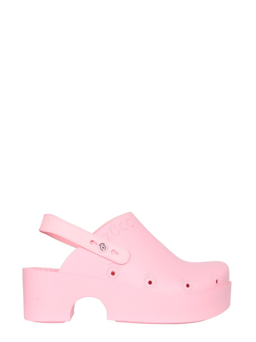 rubber-sandal