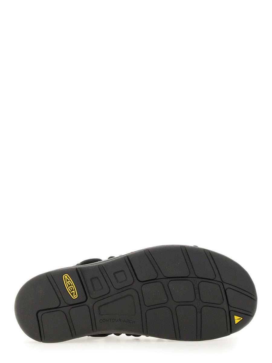 KEEN SANDAL "UNEEK"