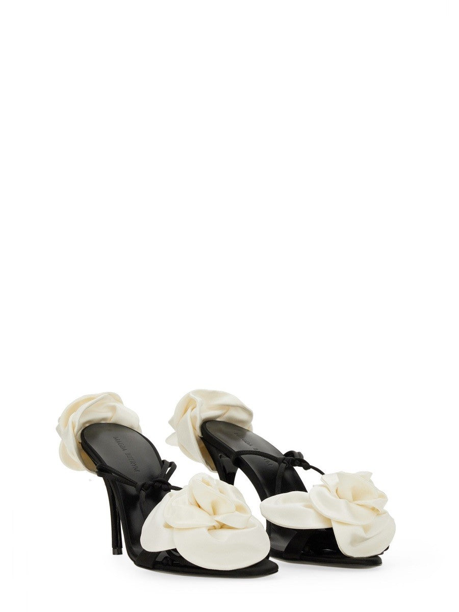 MAGDA BUTRYM SANDAL WITH TWO FLOWERS