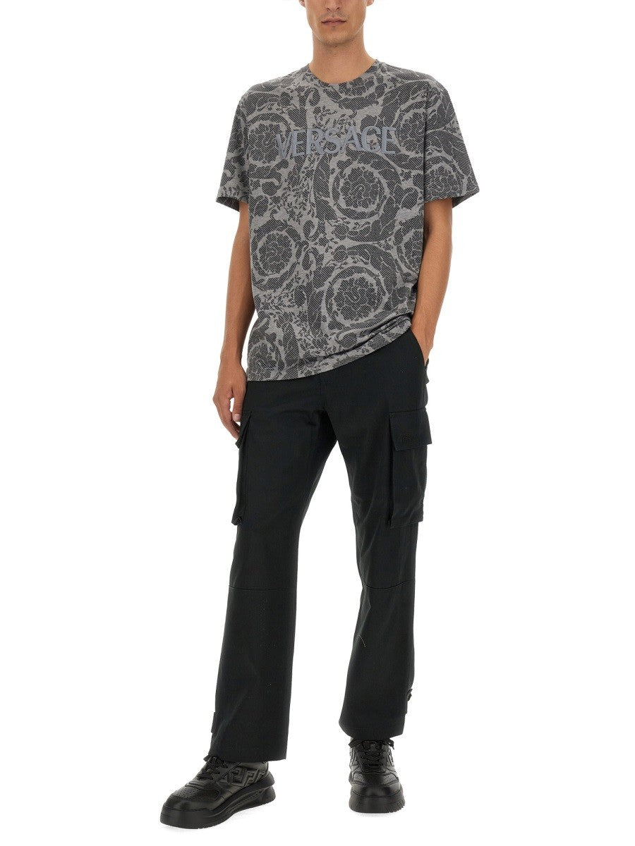 Versace SILHOUETTE BAROQUE LOGO T-SHIRT