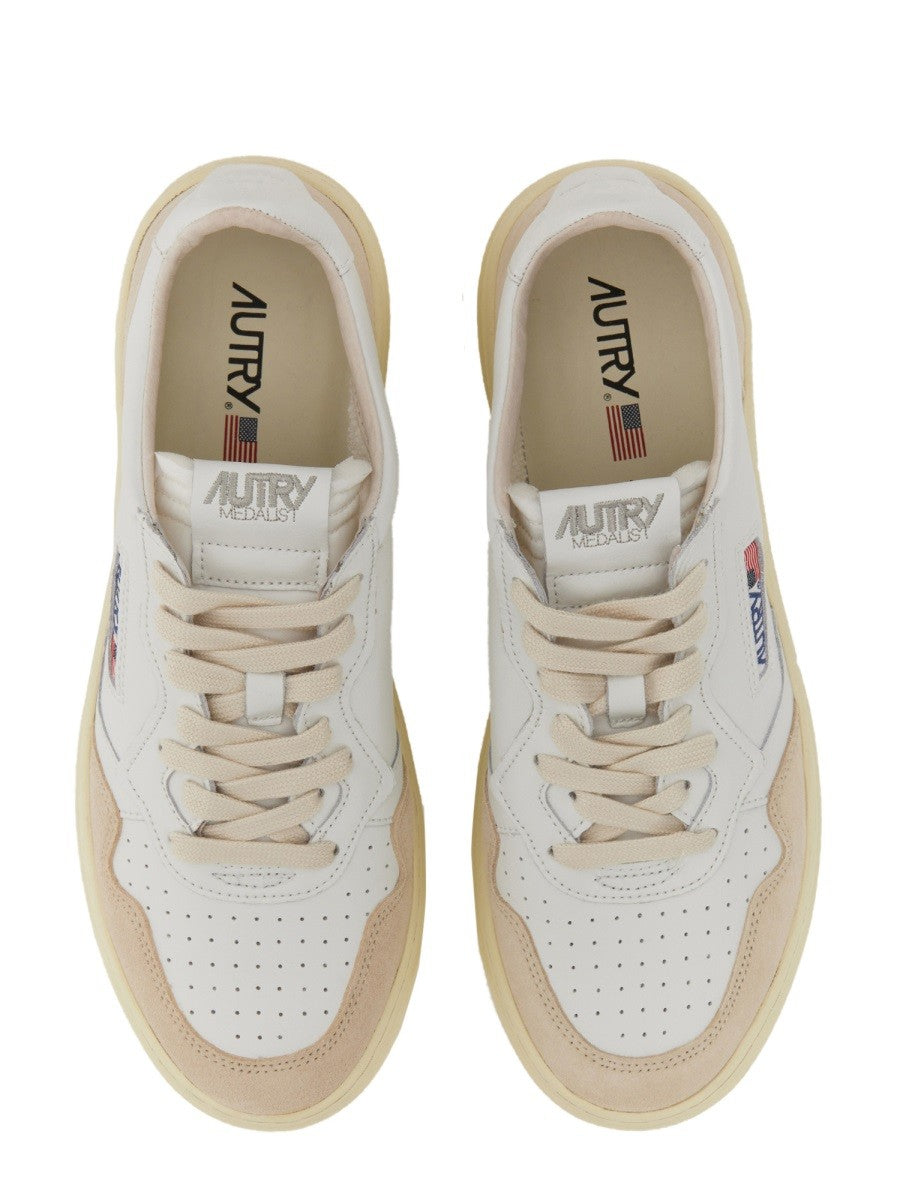 Autry MEDALIST LOW SNEAKER