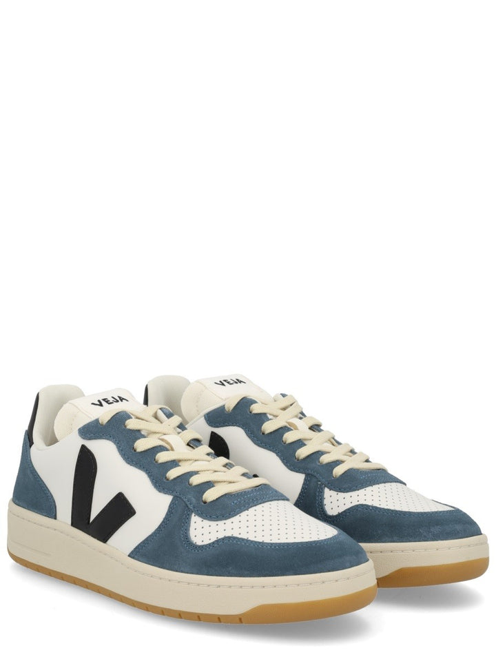 Veja SNEAKER "V-10"