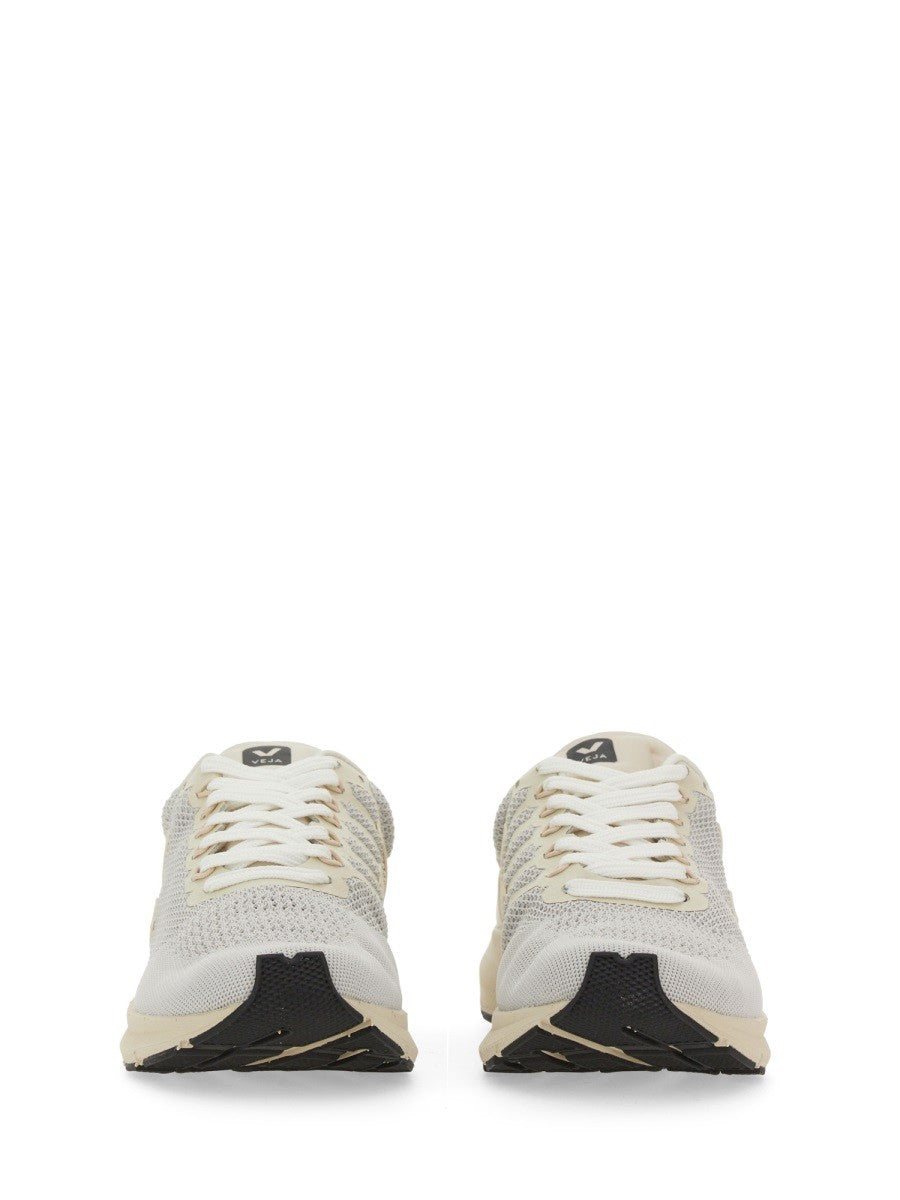 Veja SNEAKER WITH LOGO