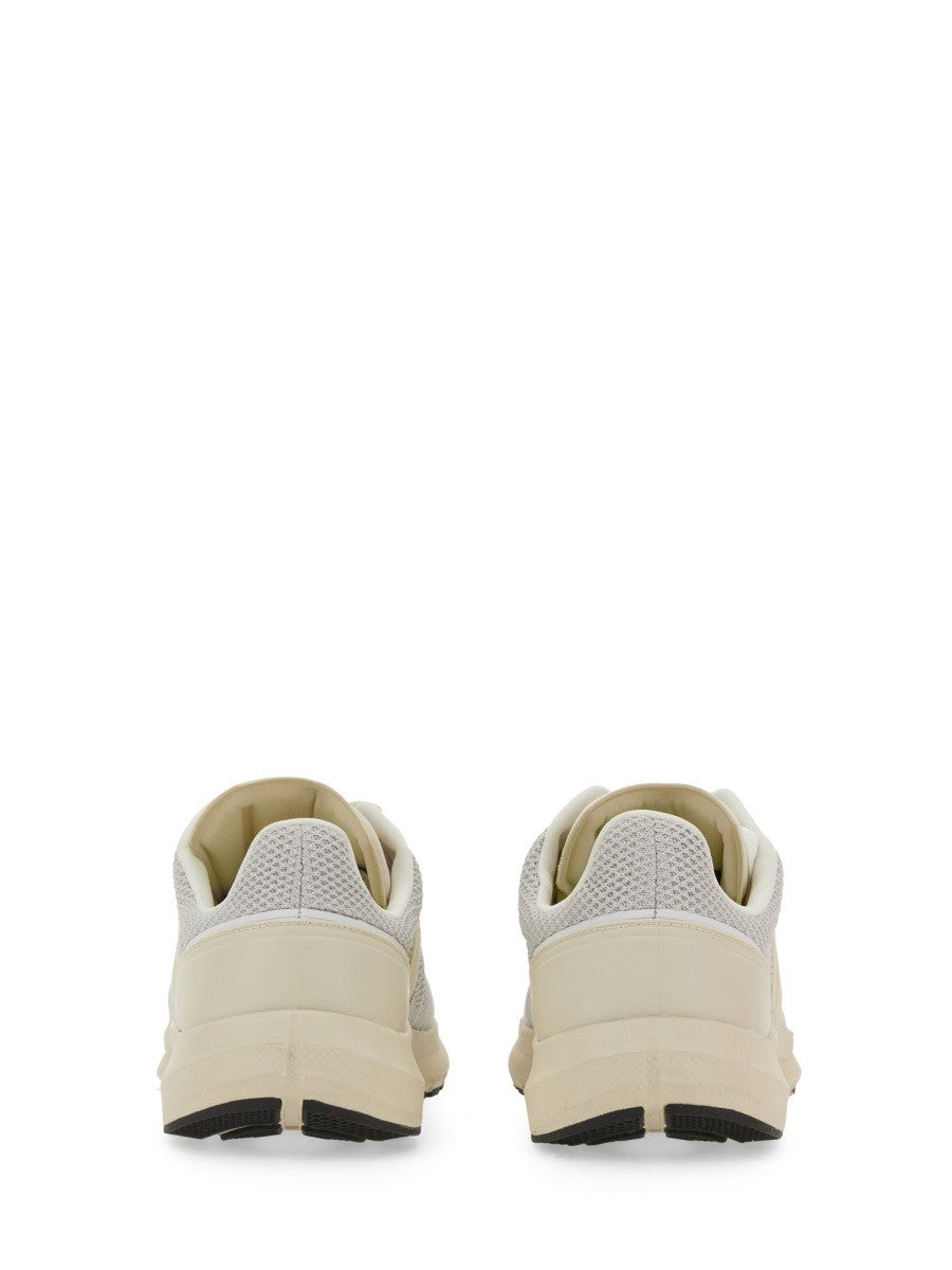 Veja SNEAKER WITH LOGO