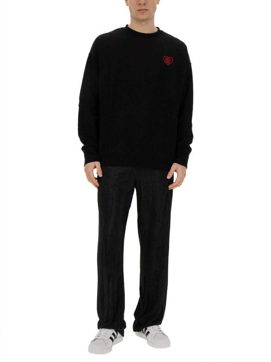 FAMILY FIRST SWEATSHIRT WITH HEART EMBROIDERY