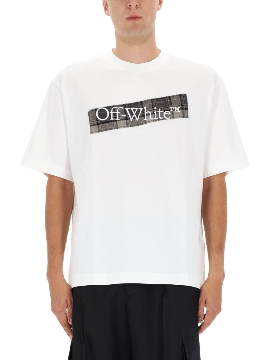 Off-white T-SHIRT WITH LOGO