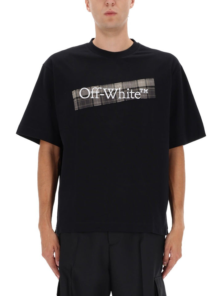 Off-white T-SHIRT WITH LOGO