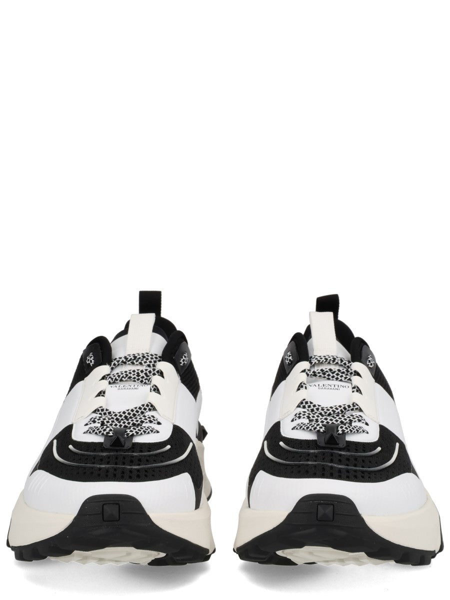 Valentino Garavani "TRUE ACT" SNEAKER