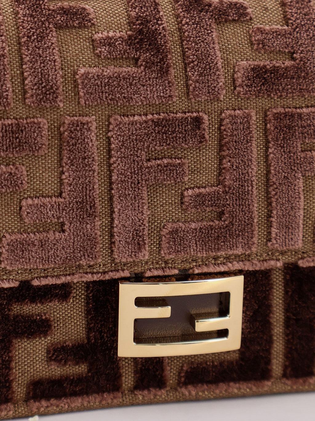 Fendi Wallet On Chain Baguette FF velvet jacquard bag