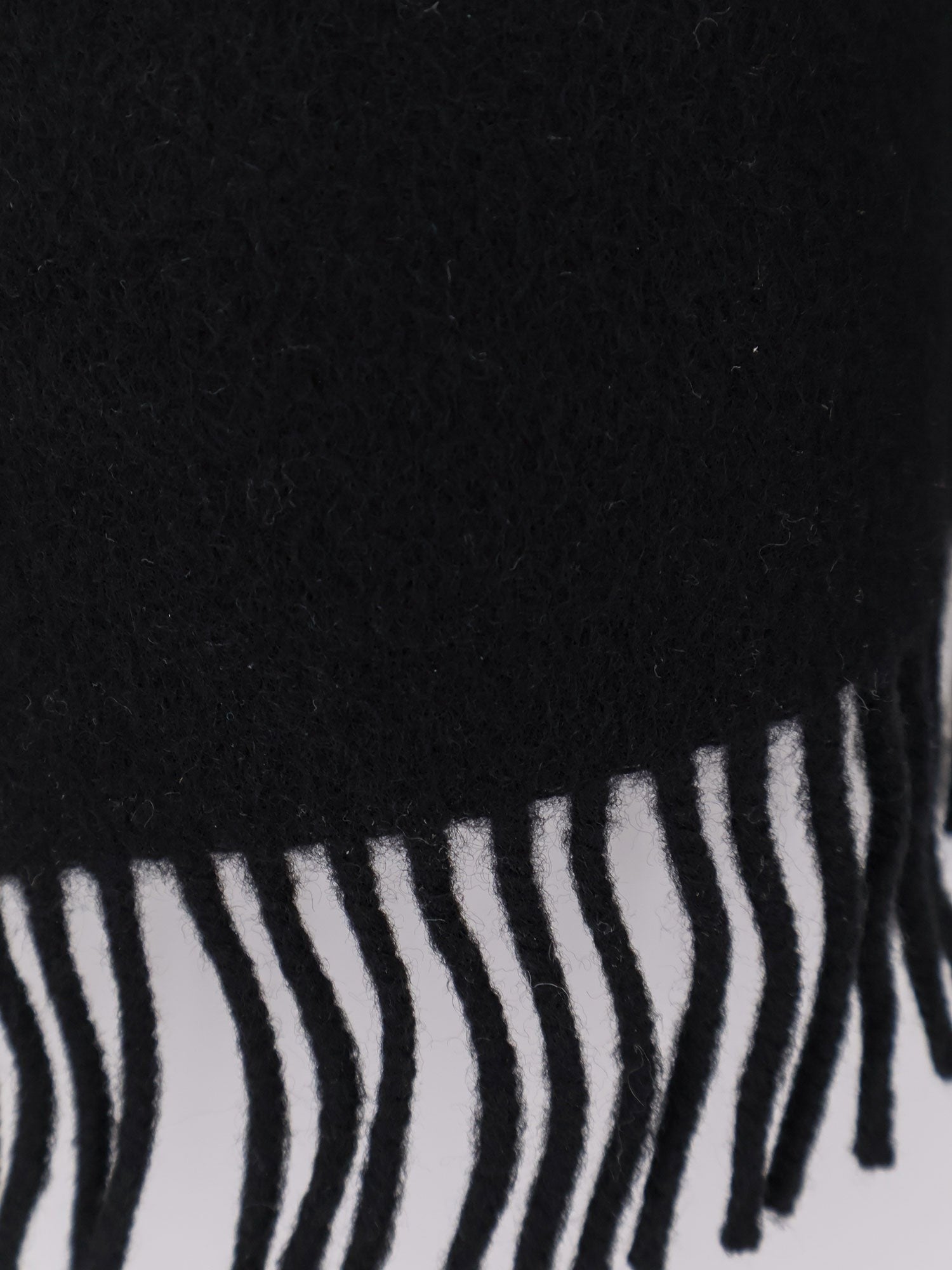 Brunello Cucinelli Wool and cashmere scarf with hood