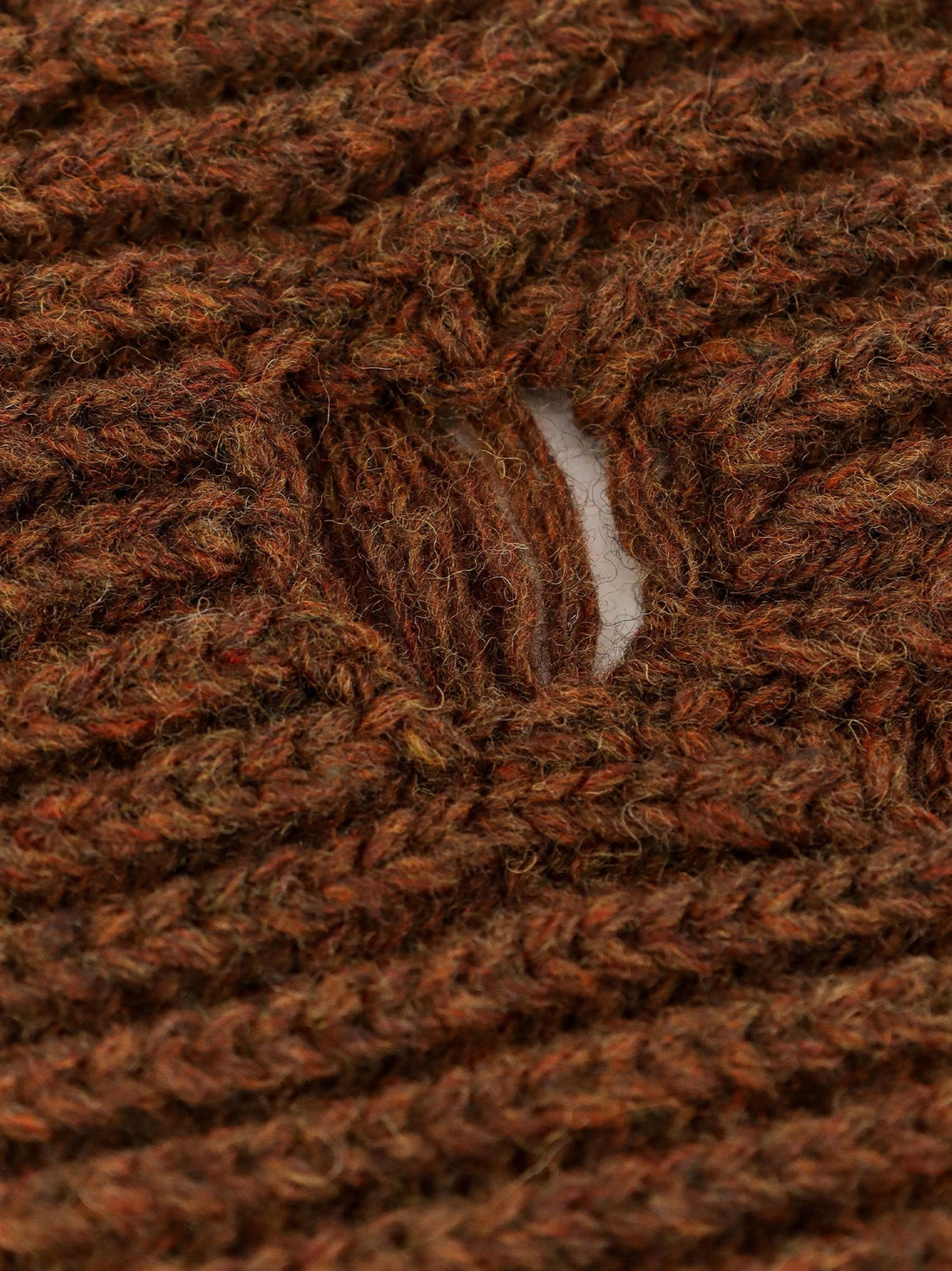 MM6 MAISON MARGIELA Wool blend scarf with distressed effect