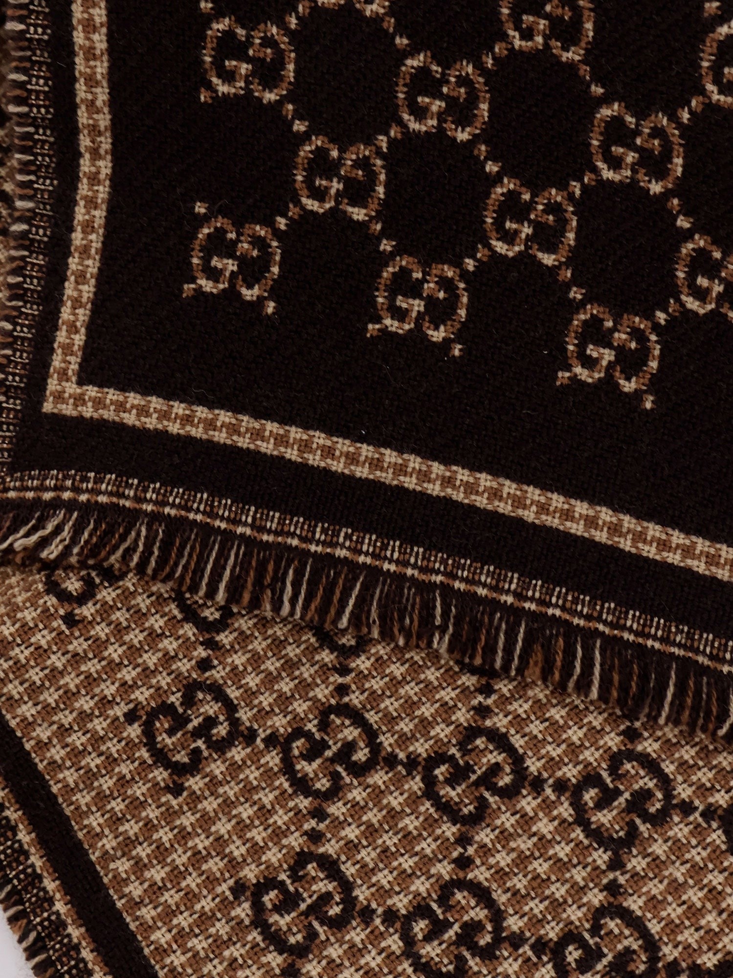 Gucci Wool GG scarf