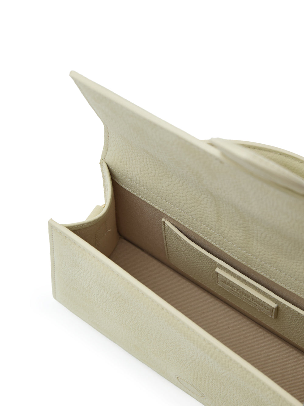 Jacquemus Le Grand Bambino Bag in Yellow Straw Hammered Leather – Siebentaschen